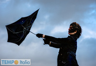 METEO sino 28 ottobre. MALTEMPO al Centro-Sud, crollo termico, vento e neve METEO sino 28 ottobre. MALTEMPO al Centro-Sud, crollo termico, vento e neve